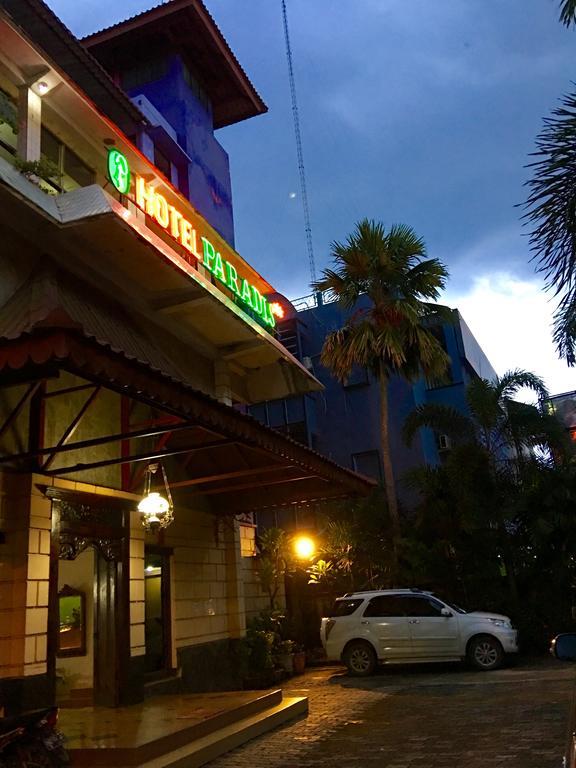 Le Paradis Hotel パレンバン エクステリア 写真